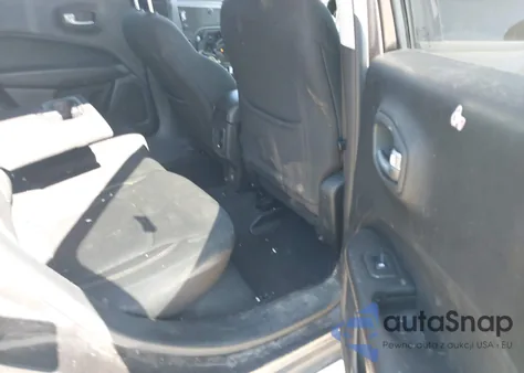 2018 Jeep Compass Sport 4X4 z USA, uszkodzony, nr VIN 3C4NJDAB3JT176569